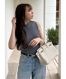 LD sleeveless knit top