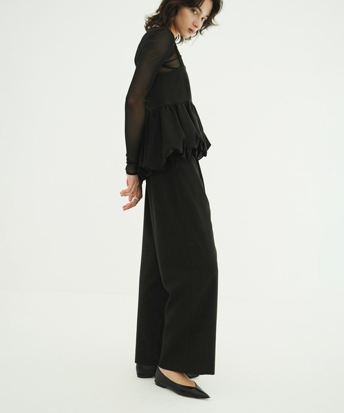 CLANE（クラネ）の「PEPLUM LAYERED ALL IN ONE（つなぎ/オールインワン・レディース・アイボリー/ブラック・0/1/2）」の4枚目の写真