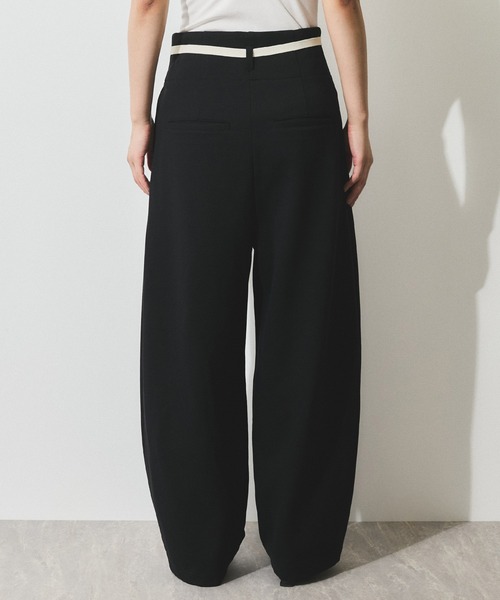 ADAM ET ROPE'（アダムエロペ）の「【WEB限定】ハイウエストカーブパンツ（その他パンツ・レディース・オフホワイト/ブラック/キャメル・34/36/38）」の22枚目の写真