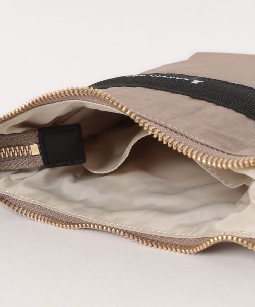 LANVIN en Bleu（ランバンオンブルー）の「トゥリズム ミニショルダーバッグ（ショルダーバッグ・レディース・ブラック/ベージュ・FREE）」の6枚目の写真