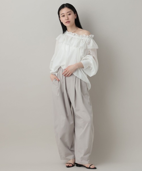 A part by(アパートバイ)の「オフショルブラウス(シャツ/ブラウス・レディース・ブラック/オフホワイト/ライトグリーン・FREE)」の4枚目の写真