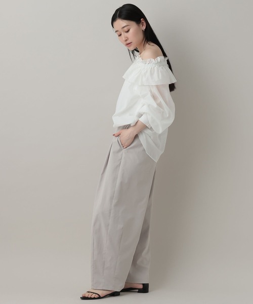 A part by(アパートバイ)の「オフショルブラウス(シャツ/ブラウス・レディース・ブラック/オフホワイト/ライトグリーン・FREE)」の5枚目の写真