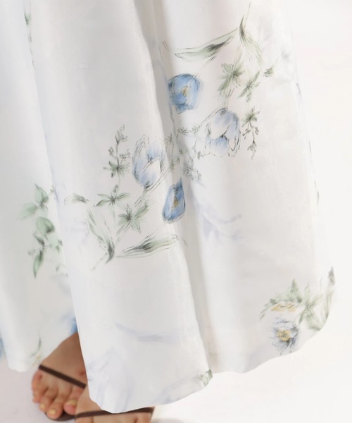 JUSGLITTY(ジャスグリッティー)の「シアーボタニカルスカート(スカート・レディース・ブルー/レッド・0/1/2)」の21枚目の写真