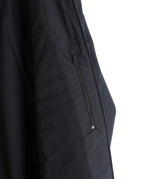 FRED PERRY（フレッドペリー）の「FRED PERRY / フレッドペリー：THE BRENTHAM JACKET：J2660[NOA]（ブルゾン・メンズ・ブラック・L）」の5枚目の写真