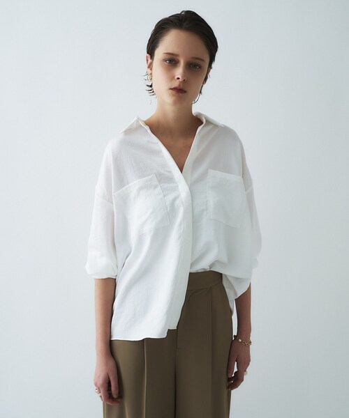 cloenc（クロエンス）の「【手洗い可】サテンスキッパーシャツ（シャツ/ブラウス・レディース・ライトイエロー系/ホワイト/ネイビー/ライトベージュ・02/01）」の8枚目の写真