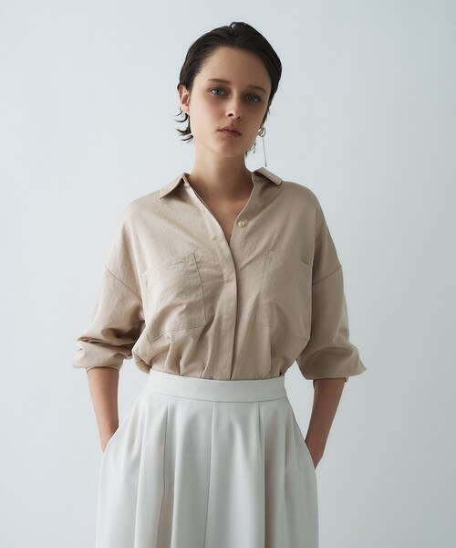 cloenc（クロエンス）の「【手洗い可】サテンスキッパーシャツ（シャツ/ブラウス・レディース・ライトイエロー系/ホワイト/ネイビー/ライトベージュ・02/01）」の14枚目の写真