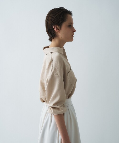 cloenc（クロエンス）の「【手洗い可】サテンスキッパーシャツ（シャツ/ブラウス・レディース・ライトイエロー系/ホワイト/ネイビー/ライトベージュ・02/01）」の15枚目の写真