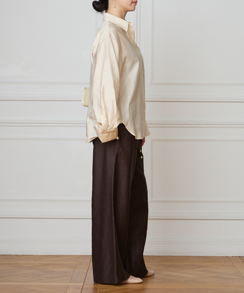 IENA LA BOUCLE（イエナラブークル）の「IENA LA BOUCLE コットンサテンシャツ（シャツ/ブラウス・レディース・ベージュ/ブラウン/アイボリー・FREE）」の14枚目の写真