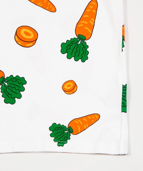 PUNYUS(プニュズ)の「【新サイズ】フード総柄Tシャツ(NINJIN・LEMON・EDAMAME)(Tシャツ/カットソー・レディース・オレンジ/イエロー/グリーン・1/5/4/3/2)」の5枚目の写真