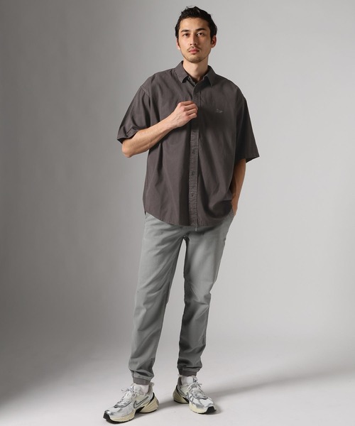 BAYFLOW（ベイフロー）の「ワンポイントレギュラーカラーシャツ（シャツ/ブラウス・メンズ・その他1/ピンク/チャコール・MEDIUM/LARGE）」の16枚目の写真