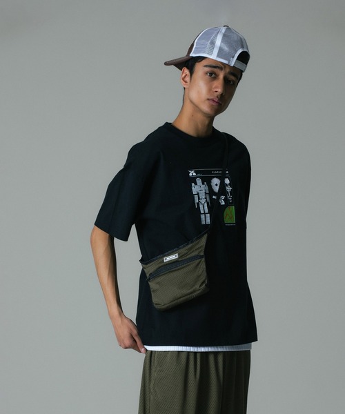 XLARGE（エクストララージ）の「MESH SHOULDER BAG（ショルダーバッグ・メンズ・ブラック/オリーブ/オレンジ/ネイビー・ONE SIZE）」の3枚目の写真