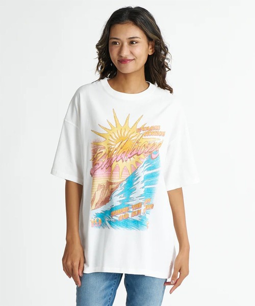 BILLABONG(ビラボン)の「BILLABONG/ビラボン 半袖 Tシャツ UVカット GRAHIC LOOSE FIT COOL DRY TEE BG01C211(Tシャツ/カットソー・レディース・ホワイト×イエロー/レッド・M/L)」の3枚目の写真