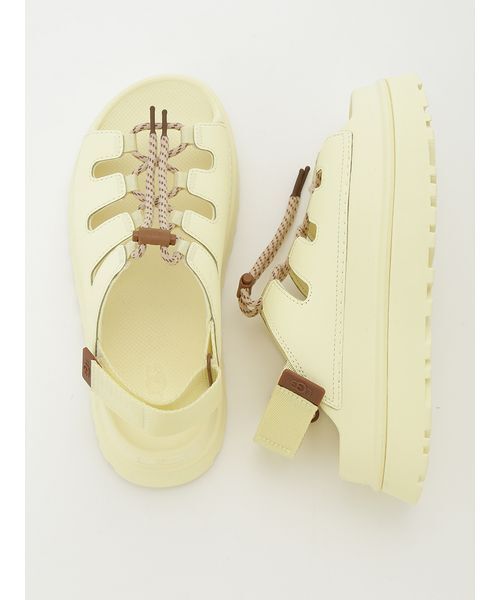 UGG（アグ）の「【UGG for emmi】GOLDENGLOW TOGGLE（サンダル・レディース・イエロー・26/25/24/23/22）」の12枚目の写真