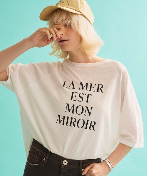 Rouge vif Anna(ルージュヴィフアンナ)の「【追加】シアーロゴオーバーサイズTシャツ/夏服/前後差/サイドスリット(Tシャツ/カットソー・レディース・チャコールグレー/ホワイト・フリー)」の1枚目の写真