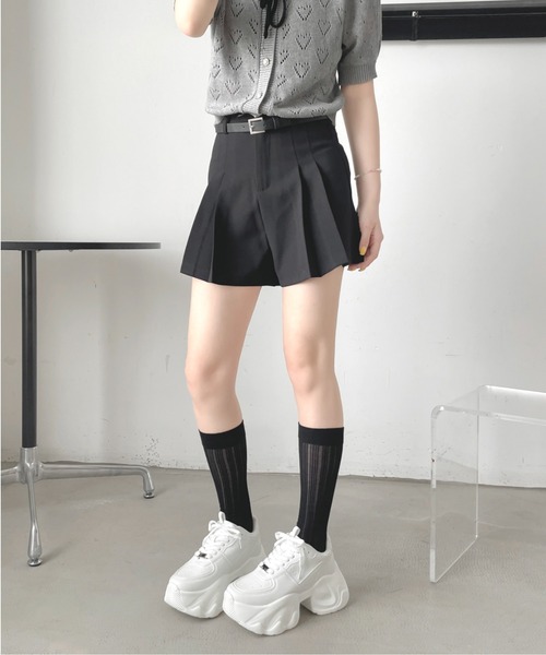 Shoes in Closet（シューズインクローゼット）の「+8.5㎝ 軽量 厚底 レースアップ デザインソールスニーカー 5878（スニーカー・レディース・ブラック/ホワイト・S/L/M/LL）」の4枚目の写真