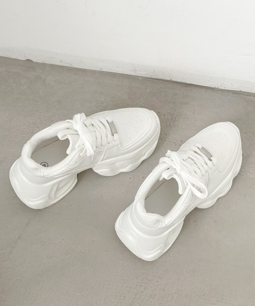 Shoes in Closet（シューズインクローゼット）の「+8.5㎝ 軽量 厚底 レースアップ デザインソールスニーカー 5878（スニーカー・レディース・ブラック/ホワイト・S/L/M/LL）」の8枚目の写真