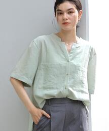 【M-XL/刻みネックですっきり見え】Wポケット金ボタン 5分袖シャツ