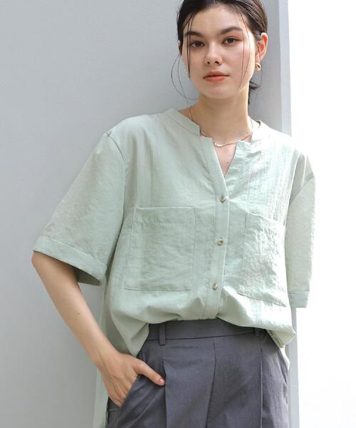 THE SHOP TK （ザ ショップ ティーケー ）の「【M-XL/羽織でも決まる】Wポケット金ボタン 5分袖シャツ（シャツ/ブラウス・レディース・スミクロ/グリーン系/アイボリー/イエロー系その他・14/13/12）」の3枚目の写真