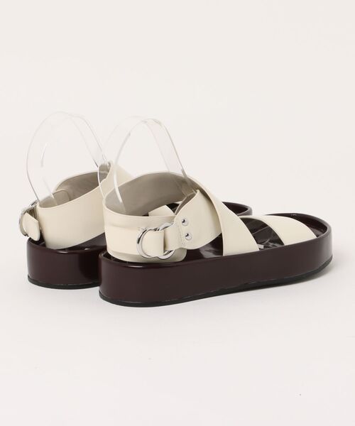 TODAYFUL(トゥデイフル)の「TODAYFUL Chunky Belt Sandals(その他シューズ・レディース・オフホワイト・37)」の6枚目の写真