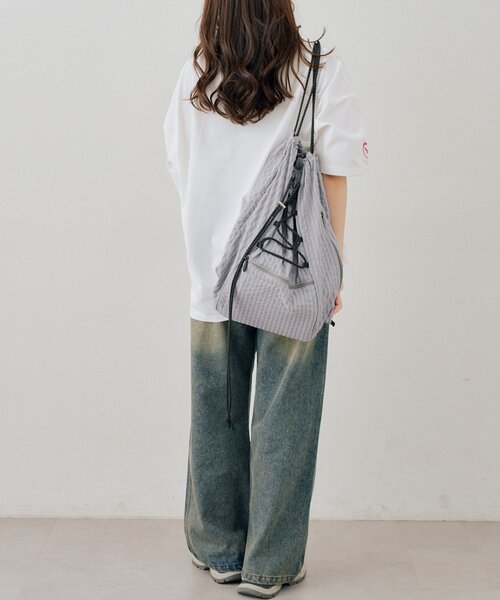continuer de NICE CLAUP(コンティニューデナイスクラップ)の「クマさんのアソートBIGT(Tシャツ/カットソー・レディース・ホワイト系その他/グレー系その他2/ブラック/ブラック系その他/オフホワイト/サックスブルー・FREE)」の7枚目の写真