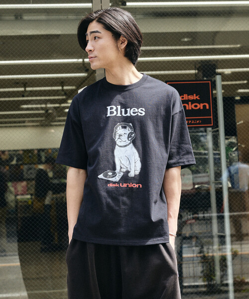 FREAK'S STORE(フリークスストア)の「限定展開 diskunion×FREAK'S STORE 別注 フレンチブルドッグ ビッグシルエット プリント クルーネック Tシャツ(Tシャツ/カットソー・メンズ・ブラック/ホワイト/ダークグレー・SMALL/LARGE/MEDIUM)」の22枚目の写真