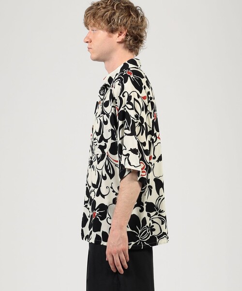 m's braque(エムズブラック)の「【別注】m's braque ポリエステル オープンカラー ハーフスリーブシャツ(シャツ/ブラウス・メンズ・ブラック系その他・38/36)」の4枚目の写真