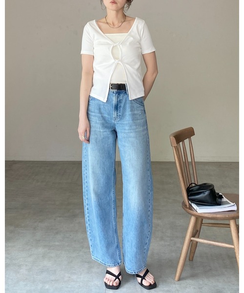 She's Closet(シーズクローゼット)の「フロントオープン クロス ツイストデザイン 半袖 リブTシャツ(Tシャツ/カットソー・レディース・ホワイト/グレー/ブラック・FREE)」の21枚目の写真