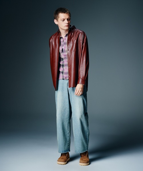 glamb(グラム)の「Synth Leather Button Down Shirt / シンセレザーボタンダウンシャツ(シャツ/ブラウス・メンズ・ブラック/ワイン・S/M/L)」の10枚目の写真