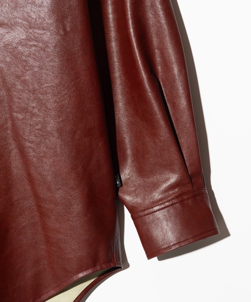 glamb(グラム)の「Synth Leather Button Down Shirt / シンセレザーボタンダウンシャツ(シャツ/ブラウス・メンズ・ブラック/ワイン・S/M/L)」の16枚目の写真