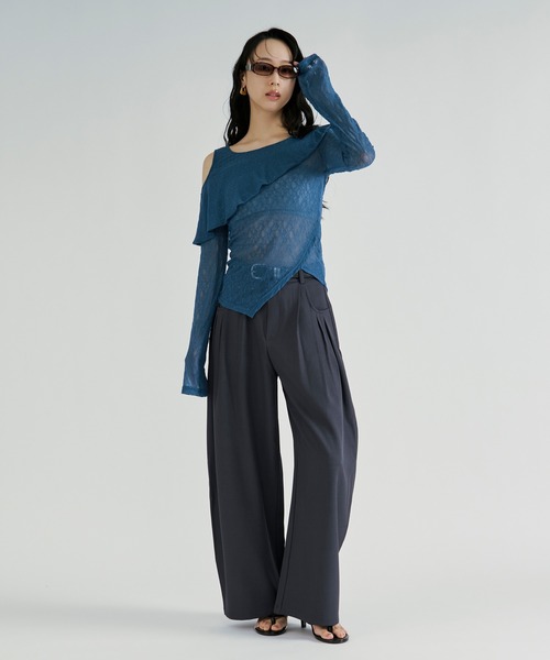 Ezick（エジック）の「Flower cutout lace tops/アシメフリルカットアウトトップス（Tシャツ/カットソー・レディース・ブルー/ブラック・FREE）」の11枚目の写真