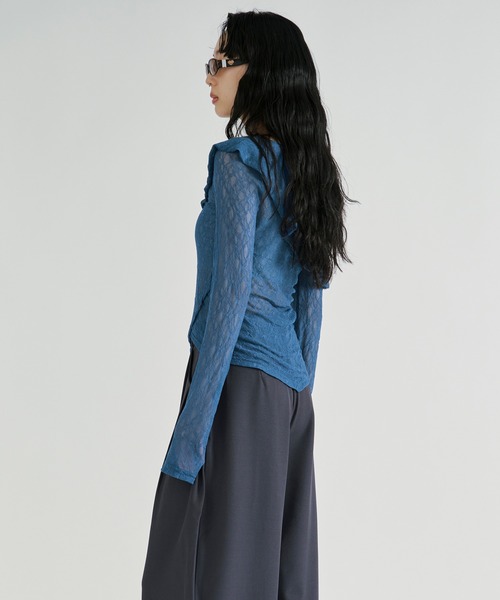 Ezick（エジック）の「Flower cutout lace tops/アシメフリルカットアウトトップス（Tシャツ/カットソー・レディース・ブルー/ブラック・FREE）」の8枚目の写真