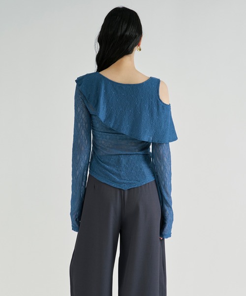 Ezick（エジック）の「Flower cutout lace tops/アシメフリルカットアウトトップス（Tシャツ/カットソー・レディース・ブルー/ブラック・FREE）」の9枚目の写真