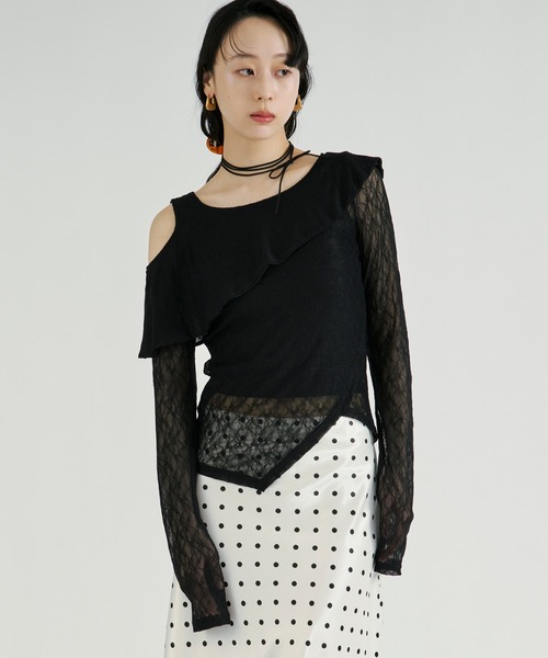 Ezick（エジック）の「Flower cutout lace tops/アシメフリルカットアウトトップス（Tシャツ/カットソー・レディース・ブルー/ブラック・FREE）」の16枚目の写真