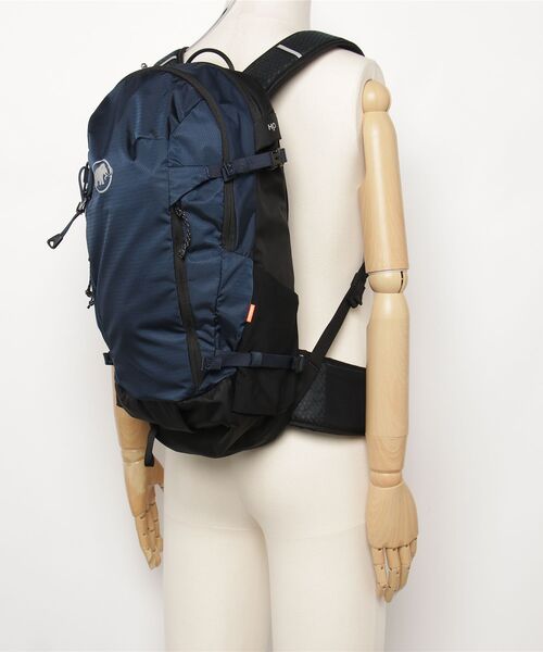 Mammut（マムート）の「マムート MAMMUT リチウム 20（バックパック/リュック・レディース・その他・ONE SIZE）」の2枚目の写真