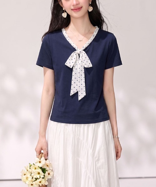 LUCPY（ラクピー）の「ドットリボンカラーフレンチトップス（その他トップス・レディース・ネイビー・LARGE/MEDIUM/SMALL/X-LARGE）」の3枚目の写真