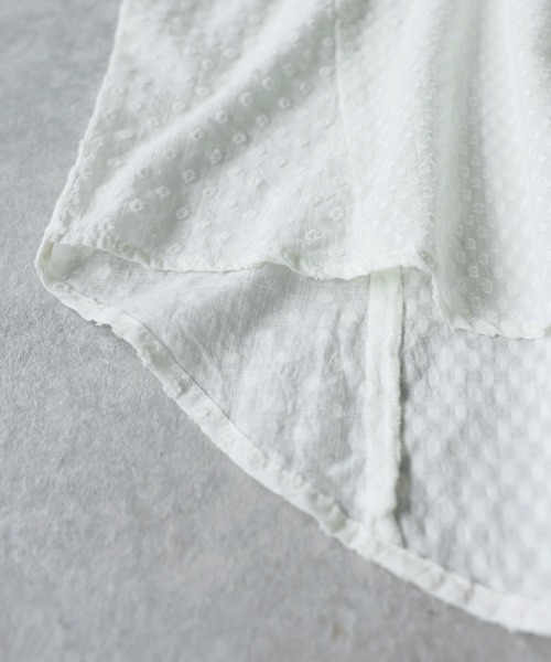 antiqua(アンティカ)の「コットン100 ドビー織り ブラウス(シャツ/ブラウス・レディース・ホワイト/ブラック・ONESIZE)」の7枚目の写真