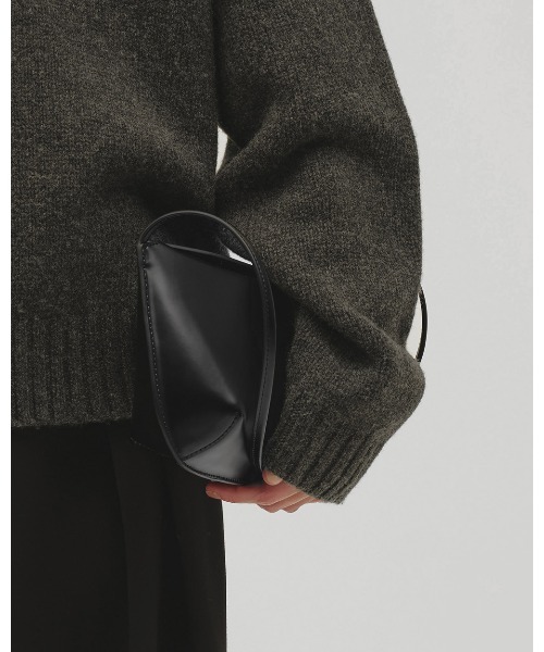TODAYFUL（トゥデイフル）の「Sleek Leather Bag（ハンドバッグ・レディース・ブラック/ダークブラウン・FREE）」の10枚目の写真