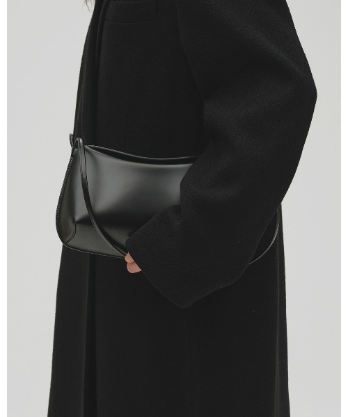 TODAYFUL（トゥデイフル）の「Sleek Leather Bag（ハンドバッグ・レディース・ブラック/ダークブラウン・FREE）」の13枚目の写真