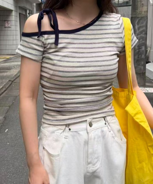 mebole(メボレ)の「ボーダー肩リボンオフショルトップス(Tシャツ/カットソー・レディース・パープル/アイボリー・FREE)」の8枚目の写真