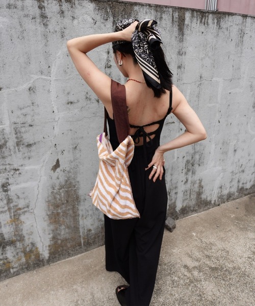 Ameri（アメリ）の「MEDI SWEET BACK STYLE CUP ROMPERS（つなぎ/オールインワン・レディース・ブラック/ピンク/ワイン・MEDIUM/SMALL/X-SMALL）」の9枚目の写真