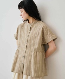 Live in comfort（リブインコンフォート）の「リブ　イン　コンフォート　サッカー素材がさらりと肌心地のよい華やかなストライプブラウス（シャツ/ブラウス）」