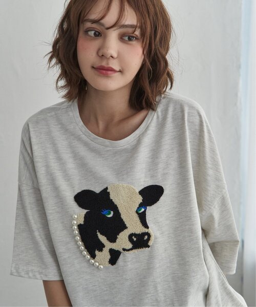 notch.(ノッチ)の「パールネックレス ウシ サガラ刺繍Tシャツ(Tシャツ/カットソー・レディース・チャコール/杢グレー・M)」の19枚目の写真