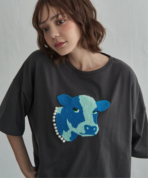notch.(ノッチ)の「パールネックレス ウシ サガラ刺繍Tシャツ(Tシャツ/カットソー・レディース・チャコール/杢グレー・M)」の14枚目の写真