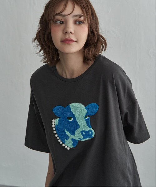 notch.(ノッチ)の「パールネックレス ウシ サガラ刺繍Tシャツ(Tシャツ/カットソー・レディース・チャコール/杢グレー・M)」の15枚目の写真