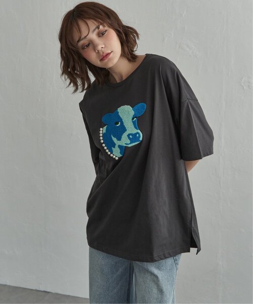 notch.(ノッチ)の「パールネックレス ウシ サガラ刺繍Tシャツ(Tシャツ/カットソー・レディース・チャコール/杢グレー・M)」の16枚目の写真