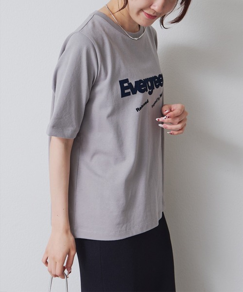 PUAL CE CIN(ピュアルセシン)の「フロッキープリントTシャツ(Tシャツ/カットソー・レディース・ブラウン/ベージュ/グレー・FREE)」の10枚目の写真