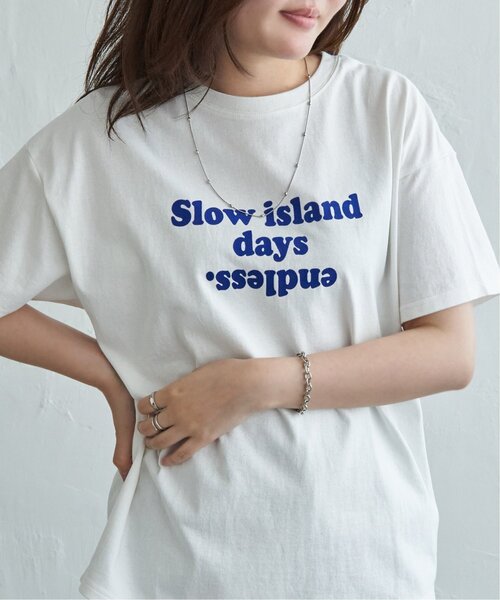 VENCEEXCHANGE(ヴァンスエクスチェンジ)の「フロッキーロゴTシャツ(Tシャツ/カットソー・レディース・オフホワイト/チャコール/ベージュ・FREE)」の1枚目の写真