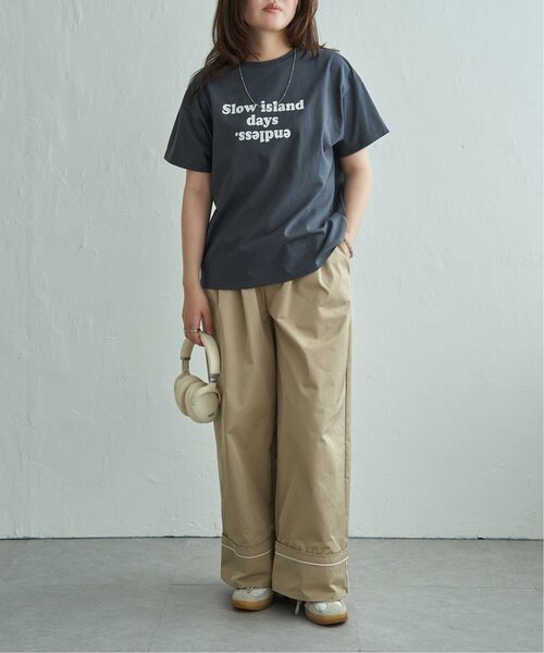 VENCEEXCHANGE(ヴァンスエクスチェンジ)の「フロッキーロゴTシャツ(Tシャツ/カットソー・レディース・オフホワイト/チャコール/ベージュ・FREE)」の9枚目の写真
