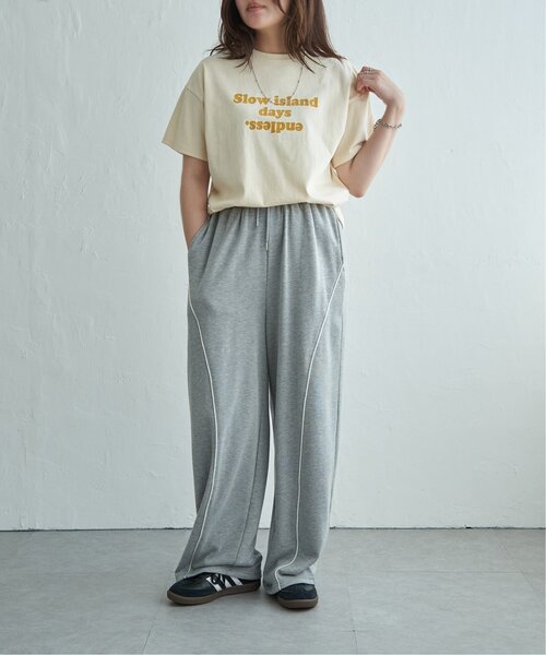 VENCEEXCHANGE(ヴァンスエクスチェンジ)の「フロッキーロゴTシャツ(Tシャツ/カットソー・レディース・オフホワイト/チャコール/ベージュ・FREE)」の22枚目の写真