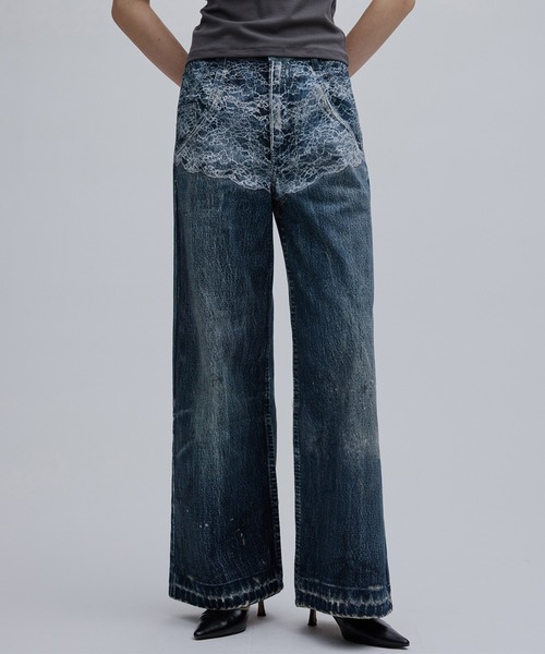 Ameri(アメリ)の「FAKE DENIM DOUBLE WAIST PANTS(その他パンツ・レディース・ボルドー/ブルー・26inch/24inch/25inch)」の5枚目の写真